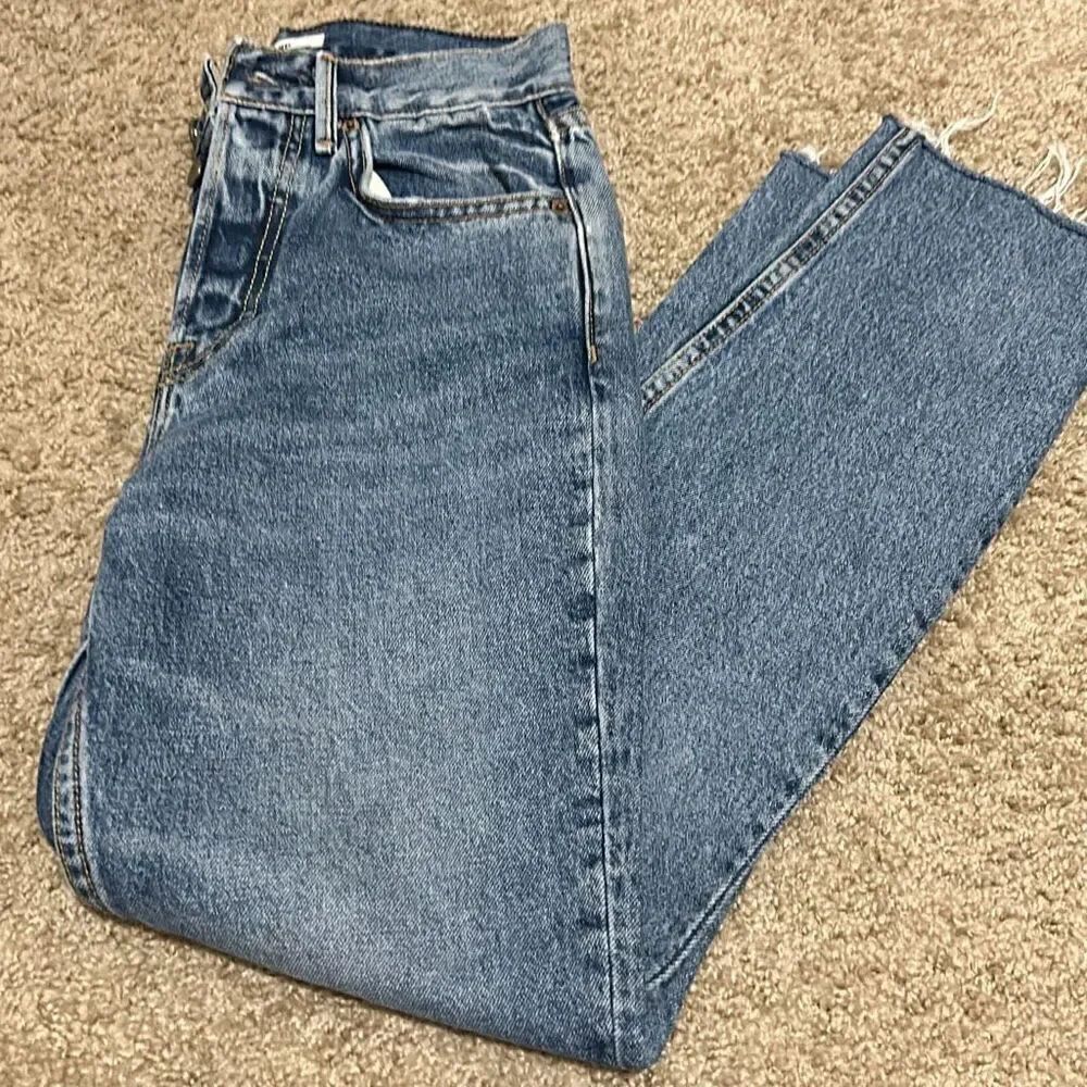 GRLFRND 24 Karolina High Rise Straight Leg Crop Jeans Frayed Hem Button Fly